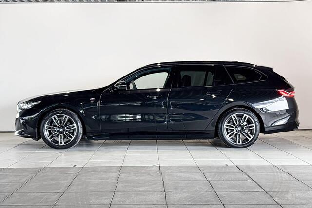 BMW 5-SERIE Touring 530e M Sport Edition
