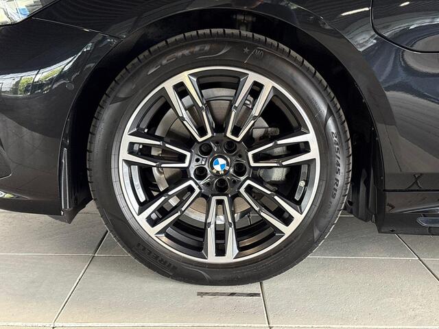 BMW 5-SERIE Touring 530e M Sport Edition