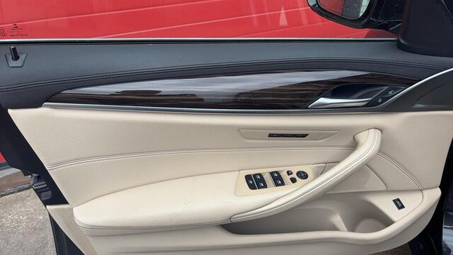 BMW 5-SERIE 520i High Executive ZEER MOOI! / FULL LED / 360GR CAMERA / STOELVERW / CLIMA / PDC / BLUETOOTH / CRUISE / NL-AUTO