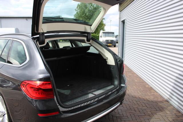 BMW 5-SERIE Touring 520i Executive