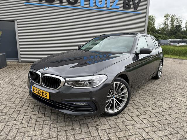 BMW 5-SERIE Touring 530i Executive Sport Line Head-Up Display Panoramadak LED DAB Achteruitrijcamera 19 Inch Leder Elek. Kofferklep