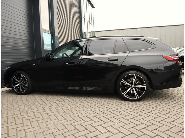 BMW 5-SERIE Touring 530e xDrive M Sport | Pano | Memory | Lazer | HUD | H+K | Bomvol