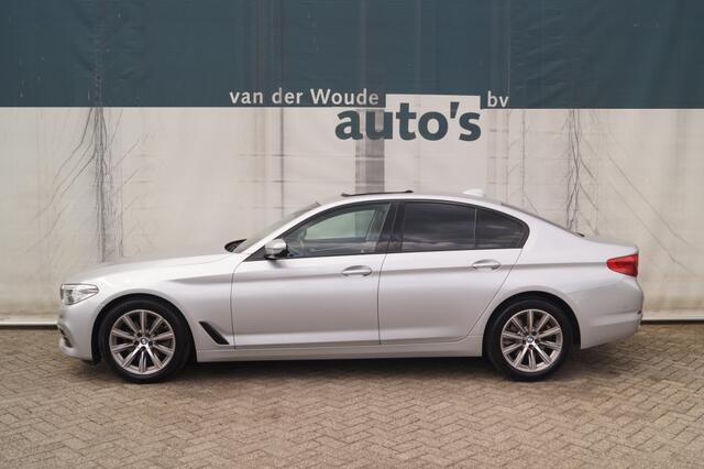 BMW 5-SERIE 520d Automaat Luxury Line High -S.DAK-LEER-ECC-