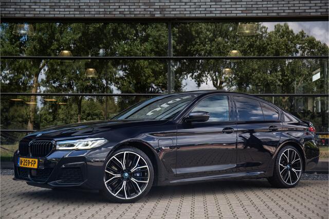 BMW 5-SERIE 545e xDrive High Executive M-Sport , Pano, Laser, HUD, Comfortstoelen, Adap. Cruise