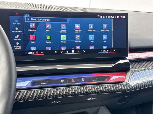 BMW 5-SERIE Touring M5 20 inch / Glazendak / Drivers Pack / Driving Assistant Prof / Getinte Ramen / Stuurwielrand verwarming