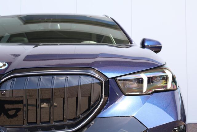 BMW 5-SERIE Touring 530e M Sport Edition M Sportpakket Pro | Comfort Access | Trekhaak | panoramadak | Driving Assistant Professional | Bowers & Wilkins