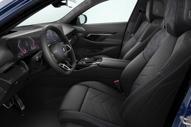 BMW 5-SERIE Touring 550e xDrive | Innovation Pack | Comfort Pack | Travel Pack | Driving Assistant Professional | Bowers & Wilkins