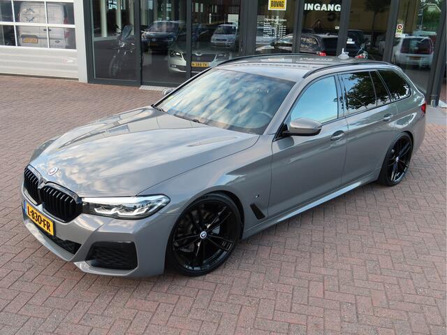 BMW 5-SERIE Touring 520d xDrive Executive Edition M-Sport