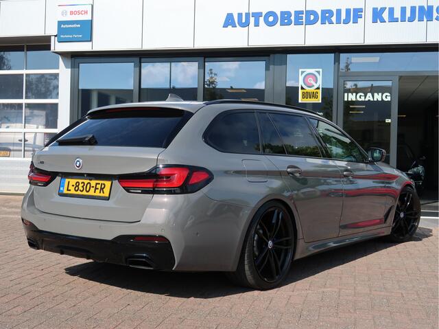 BMW 5-SERIE Touring 520d xDrive Executive Edition M-Sport