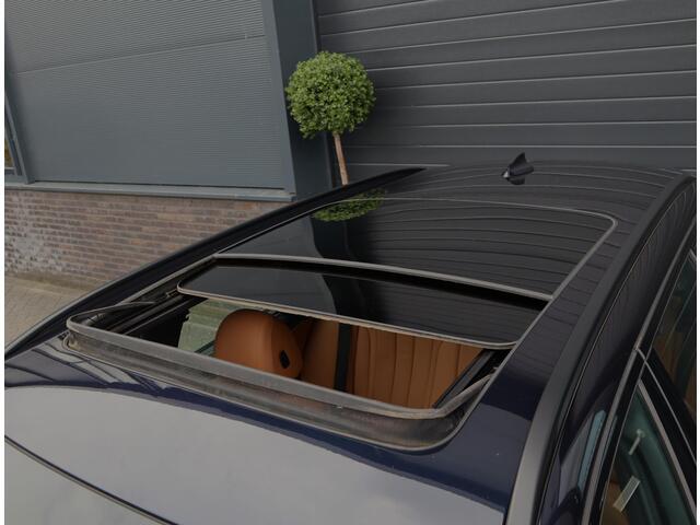 BMW 5-SERIE Touring 530e M Sport | Pano | Leer | Stoelverwarming | 19 Inch