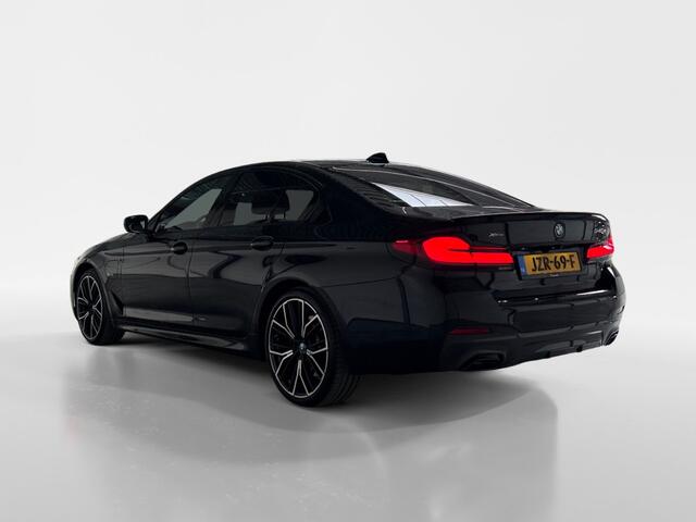 BMW 5-SERIE 545e xDrive Business Edition Plus I M-Sport I Schuifdak I Laser I Integral Active Steering I Comfortstoelen I Massage