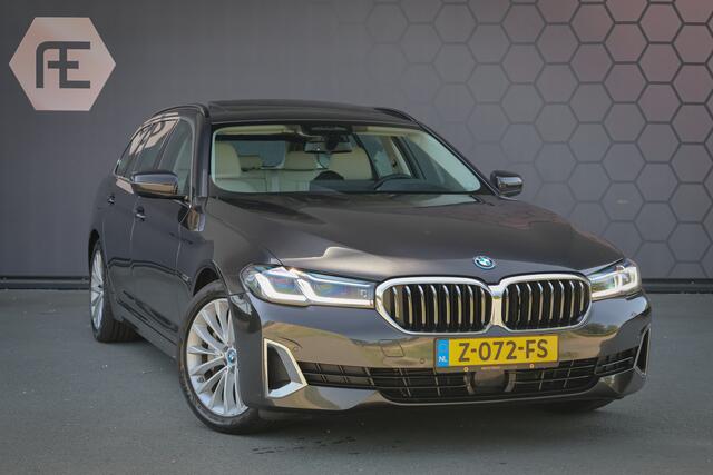 BMW 5-SERIE Touring 530e Business Edition Plus ADAPTIVE | MEMORY | STOELVERWARMING VOOR + ACHTER | PANORAMADAK | CARPLAY | LASERLIGHTS | HEAD UP | TREKHAAK |