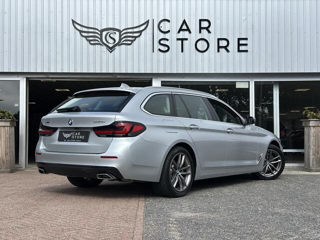 BMW 5-SERIE Touring 530e xDrive luxury line |CARPLAY|DEALER OH|LEDER|SFEERVERL|CRUISE|CLIMA|NAVI|LM VELGEN 18''
