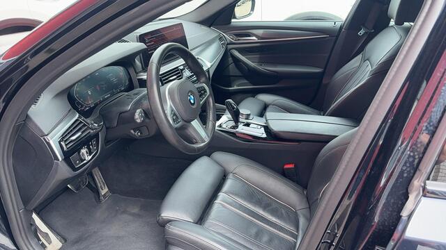 BMW 5-SERIE Touring 520i Business Edition Plus LCI / M-SPORT / LASER / CARPLAY / SHADOW / STOELVERW / CAMERA / NAVI / CLIMA / PDC / NL-AUTO