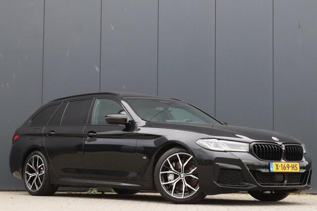 BMW 5-SERIE Touring 530d M Sport Laser Pano 360° 19 inch Comfort Stoelen
