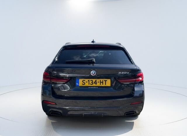 BMW 5-SERIE 530E Business Ed PLUS, M Sport, Xenon, Leder