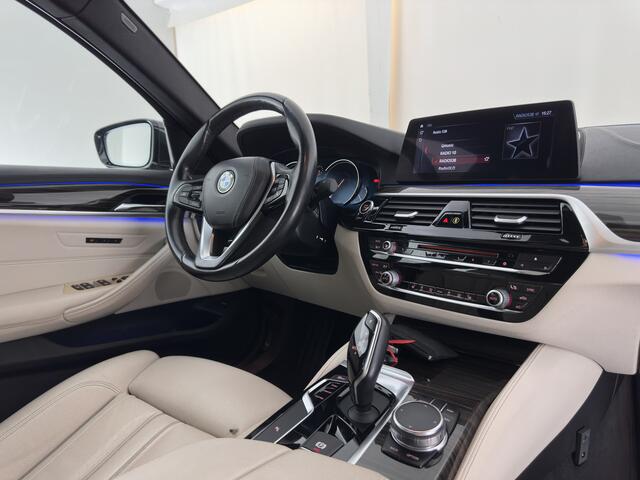 BMW 5-SERIE 520d High Executive Luxury-Line Aut. *LEDER | FULL-LED | MEMORY-PACK | DIGI-COCKPIT | HEATED-COMFORTSEATS | AMBIENTLIGHT | NAVI-FULLMAP | ECC | PDC | CRUISE | 18''ALU*
