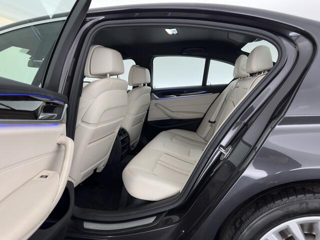 BMW 5-SERIE 520d High Executive Luxury-Line Aut. *LEDER | FULL-LED | MEMORY-PACK | DIGI-COCKPIT | HEATED-COMFORTSEATS | AMBIENTLIGHT | NAVI-FULLMAP | ECC | PDC | CRUISE | 18''ALU*