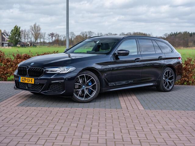 BMW 5-SERIE Touring 530e xDrive Business Edition Plus | Alle opties | HUD |
