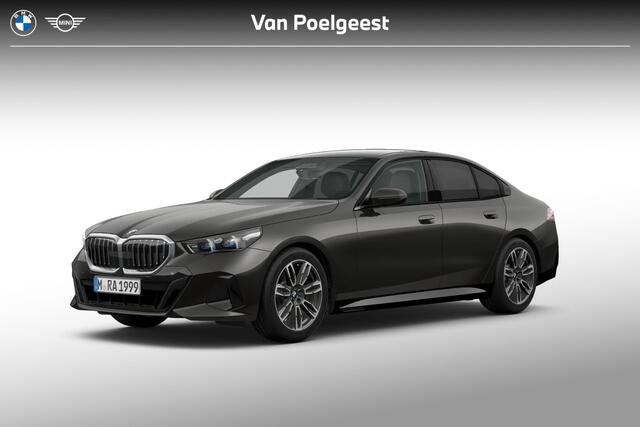 BMW 5-SERIE 520i | M-Sport | Comfort Pack | Travel Pack | Harman/Kardon | Panoramadak | Comfort Access