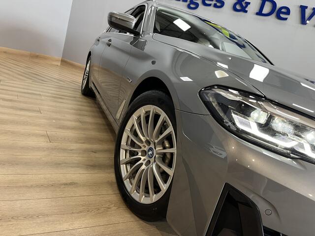 BMW 5-SERIE Touring 530e Business Edition Plus Airco ECC | Memory | Virtual | Cruise Control | Apple Carplay | Isofix | NAP