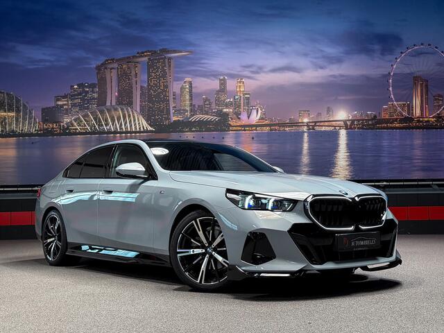 BMW 5-SERIE 520i M-Performance|Panorama|360|HeadUp|NL NAP|BTW