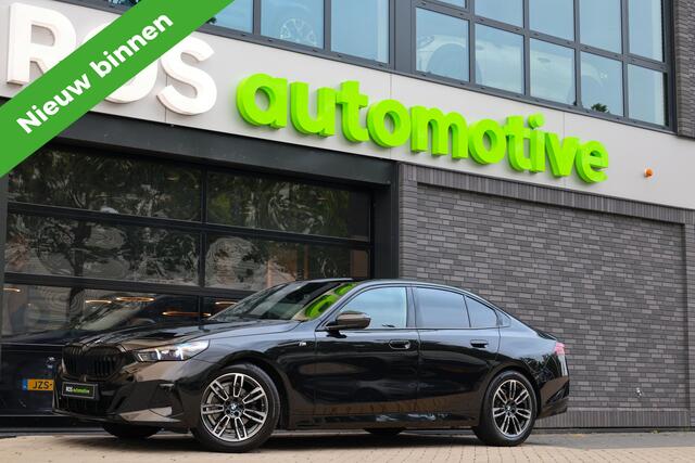 BMW 5-SERIE 520i | FACELIFT | M-SPORT | MEMORY | KEYLESS | DODE HOEK | LED | SFEERVERLICHTING |