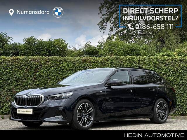 BMW 5-SERIE Touring 520i | M-Sport | Panorama | Elek. Trekhaak | Harman/Kardon | Driv. Ass. Plus | 4x Stoelverw. + Stuurverw. | Comfort Access | Elek. stoelvers. | Stoelvent.