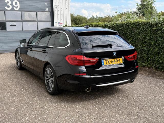 BMW 5-SERIE Touring 520i Corp. L. H. Ex.