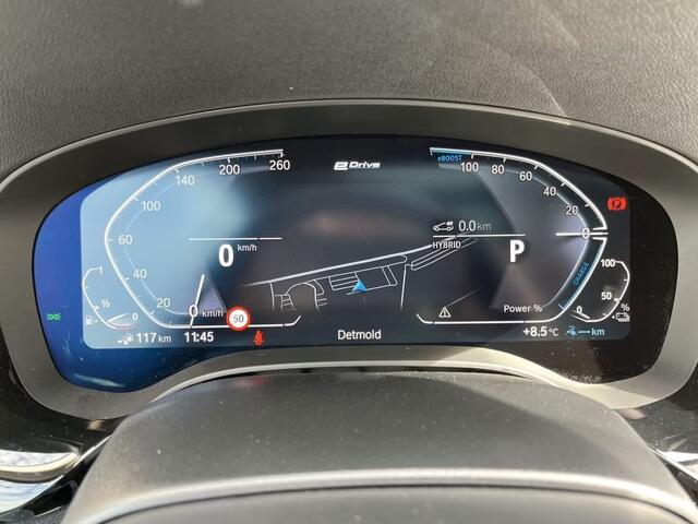 BMW 5-SERIE Touring 530e ** LASER, NAVI+, DAKOTA LEDER, PANORAMA, HuD, KEYLESS, MEM, 42k onder NP ** 1e EIG - UNFALLFREI - BMW GAR ** ** INFORMEER OOK NAAR ONZE AANTREKKELIJKE FINANCIAL-LEASE TARIEVEN **