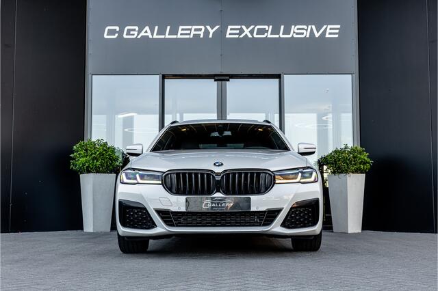 BMW 5-SERIE Touring 530i xDrive Business Edition Plus - Origineel NL | M Sport | Panorama | Memory | Stuurverwarming