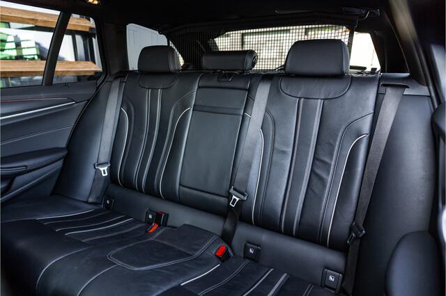 BMW 5-SERIE Touring 530i xDrive Business Edition Plus - Origineel NL | M Sport | Panorama | Memory | Stuurverwarming
