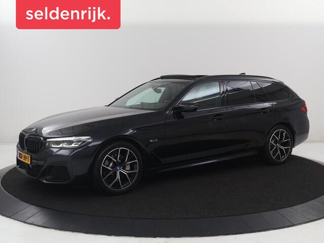 BMW 5-SERIE Touring 530e Business Edition Plus | SOH 90% | Panoramadak | Harman/Kardon | Leder | Stoel & stuurverwarming | Achterbank verwarming | Adaptive cruise | Camera | Carplay | Trekhaak |