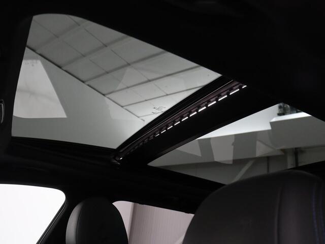 BMW 5-SERIE Touring 530e Business Edition Plus | SOH 90% | Panoramadak | Harman/Kardon | Leder | Stoel & stuurverwarming | Achterbank verwarming | Adaptive cruise | Camera | Carplay | Trekhaak |