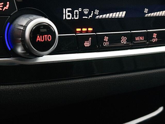 BMW 5-SERIE Touring 530e High Executive | Trekhaak | Panoramadak | HIFI |