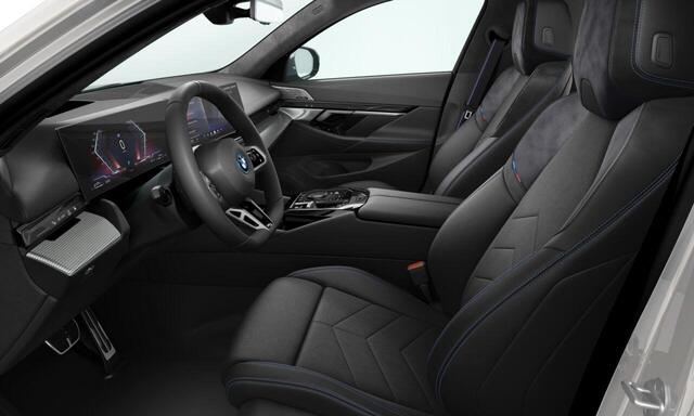 BMW 5-SERIE Touring 550e xDrive M Sport Pro Edition | M Sportpakket Pro | Innovation Pack | Panoramadak