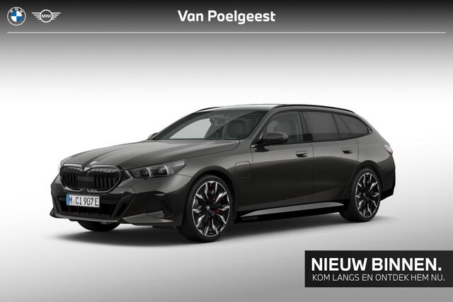 BMW 5-SERIE Touring 550e xDrive | Bowers & Wilkins | Innovation Pack | Comfort Pack | Travel Pack | Trekhaak elektrisch inklapbaar