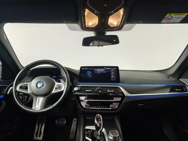 BMW 5-SERIE 530e Touring M-Sport | Pano | 360 Camera | Leer | Carplay | SOH 97%