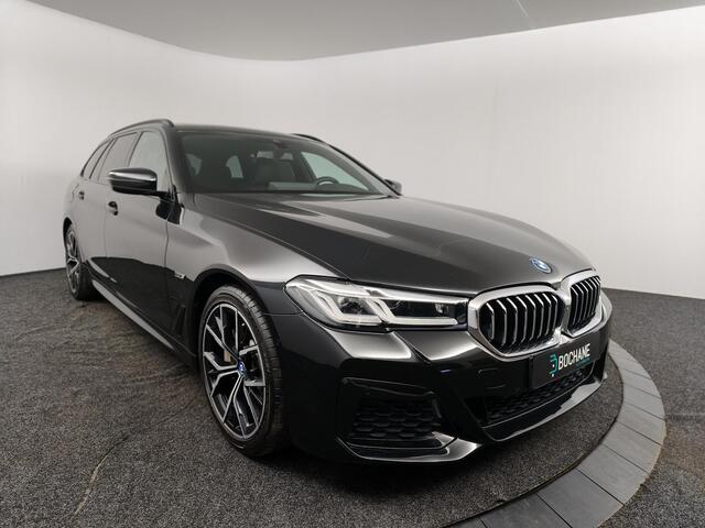 BMW 5-SERIE 530e Touring M-Sport | Pano | 360 Camera | Leer | Carplay | SOH 97%