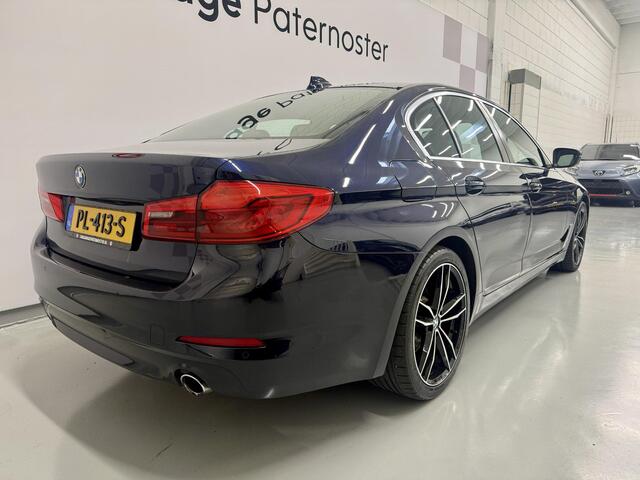 BMW 5-SERIE 530e iPerformance High Executive 18'' LMV / Pano / Leer