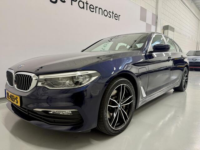 BMW 5-SERIE 530e iPerformance High Executive 18'' LMV / Pano / Leer