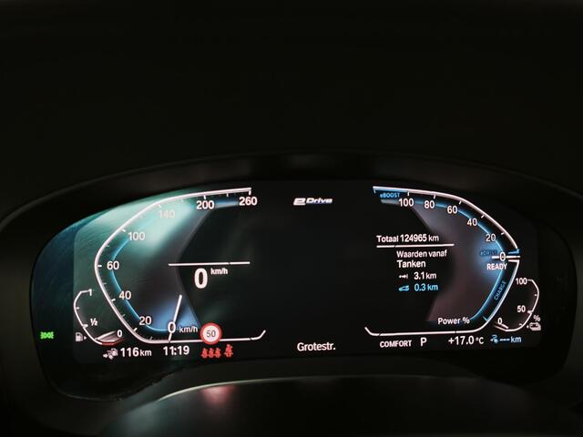 BMW 5-SERIE 530e iPerformance High Executive | Lederen bekleding | Achterruitrij Camera | Stoelverwarming