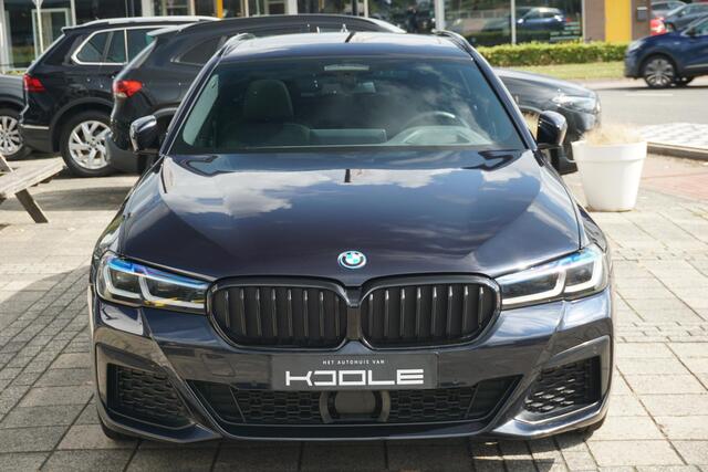 BMW 5-SERIE Touring 530e High Executive | M pakket | PANO | Laser