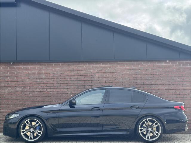 BMW 5-SERIE 545e XDRIVE BUSINESS EDITION PLUS | NIEUWSTAAT!