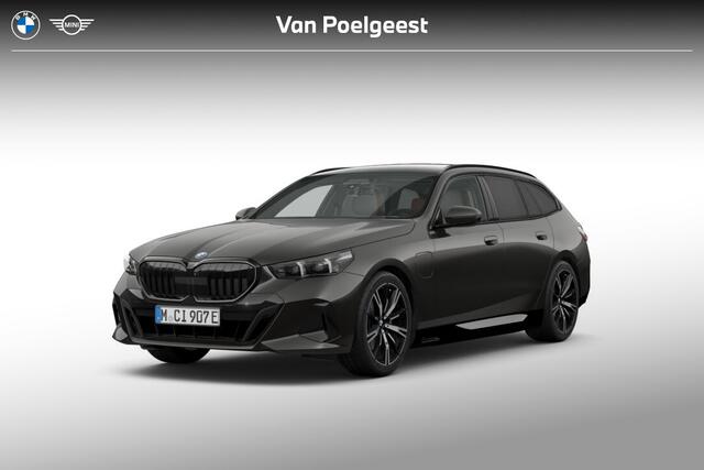 BMW 5-SERIE Touring 530e M Sport Pro Edition | M Sportpakket Pro | Innovation Pack | Travel Pack | Comfort Pack