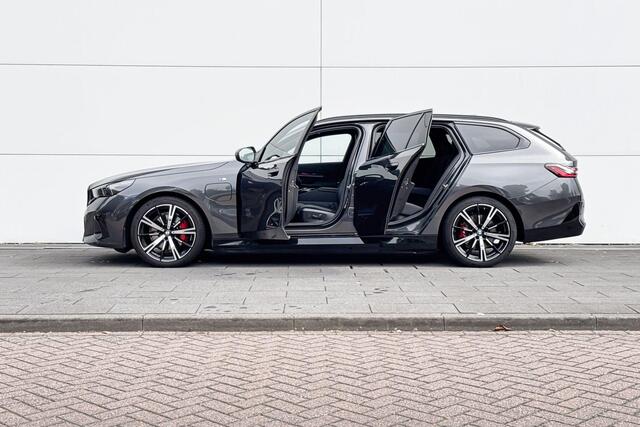 BMW 5-SERIE Touring 530e | M-Sport PRO | Trekhaak | Driving Assistant Plus | Innovation pack