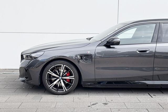 BMW 5-SERIE Touring 530e | M-Sport PRO | Trekhaak | Driving Assistant Plus | Innovation pack
