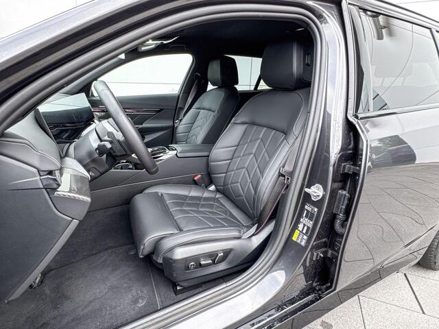 BMW 5-SERIE Touring 530e | M-Sport PRO | Trekhaak | Driving Assistant Plus | Innovation pack