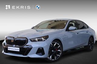 BMW 5-SERIE