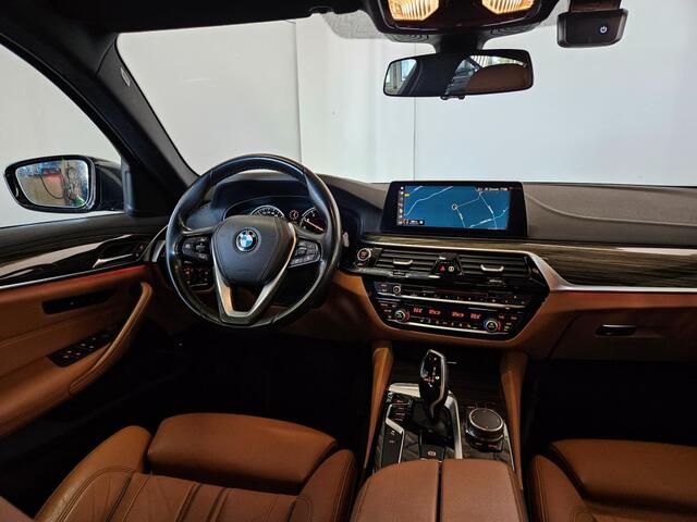 BMW 5-SERIE 530i xDrive High Executive / 360 Camera / Head Up / NL Auto